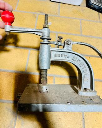 Tris Taglia piastrelle montolit vintage