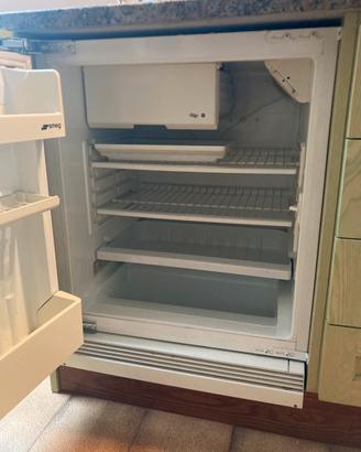 Frigorifero smeg + piccolo congelatore