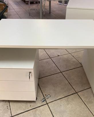 Scrivania e cassetiera NUOVE