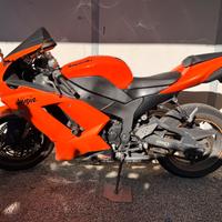 Kawasaki ninja zx6r
