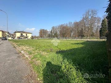 TER. RESIDENZIALE A CHIEVE