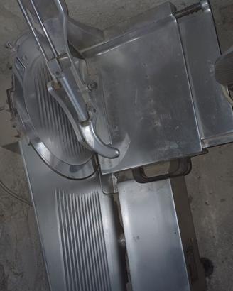 Affettatrici verticale professionali Fimar 