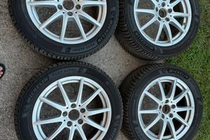 Cerchi con gomme Mercedes originale
