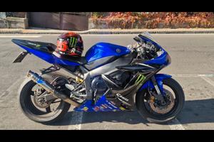 Yamaha r1 2002