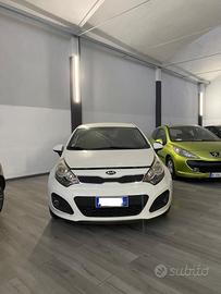 Kia Rio 1.1 CRDi WGT 3p. EX