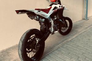 Husqvarna sm 125