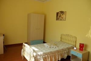 Ampia camera panoramica e luminosa