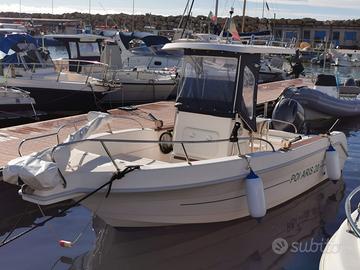Barca Polaris 20 con motori Yamaha F 115 e FT 9.9