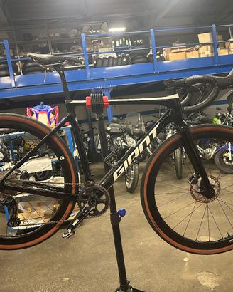 Bici Gravel Giant