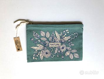 Nature Cosmetic Bag by Aroma-Zone. 20 x 13.5 cm
