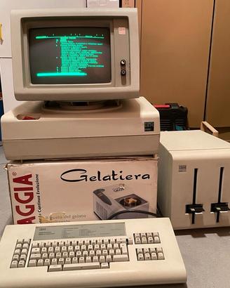 IBM vintage: sistema videoscrittura  displaywriter