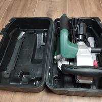 Fresatrice per scanalature 