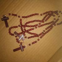 1 rosario in legno di Medjugorje