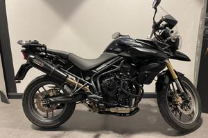 Triumph Tiger 800