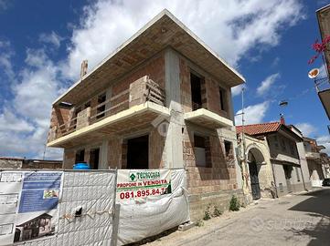 VILLA SINGOLA A PARETE