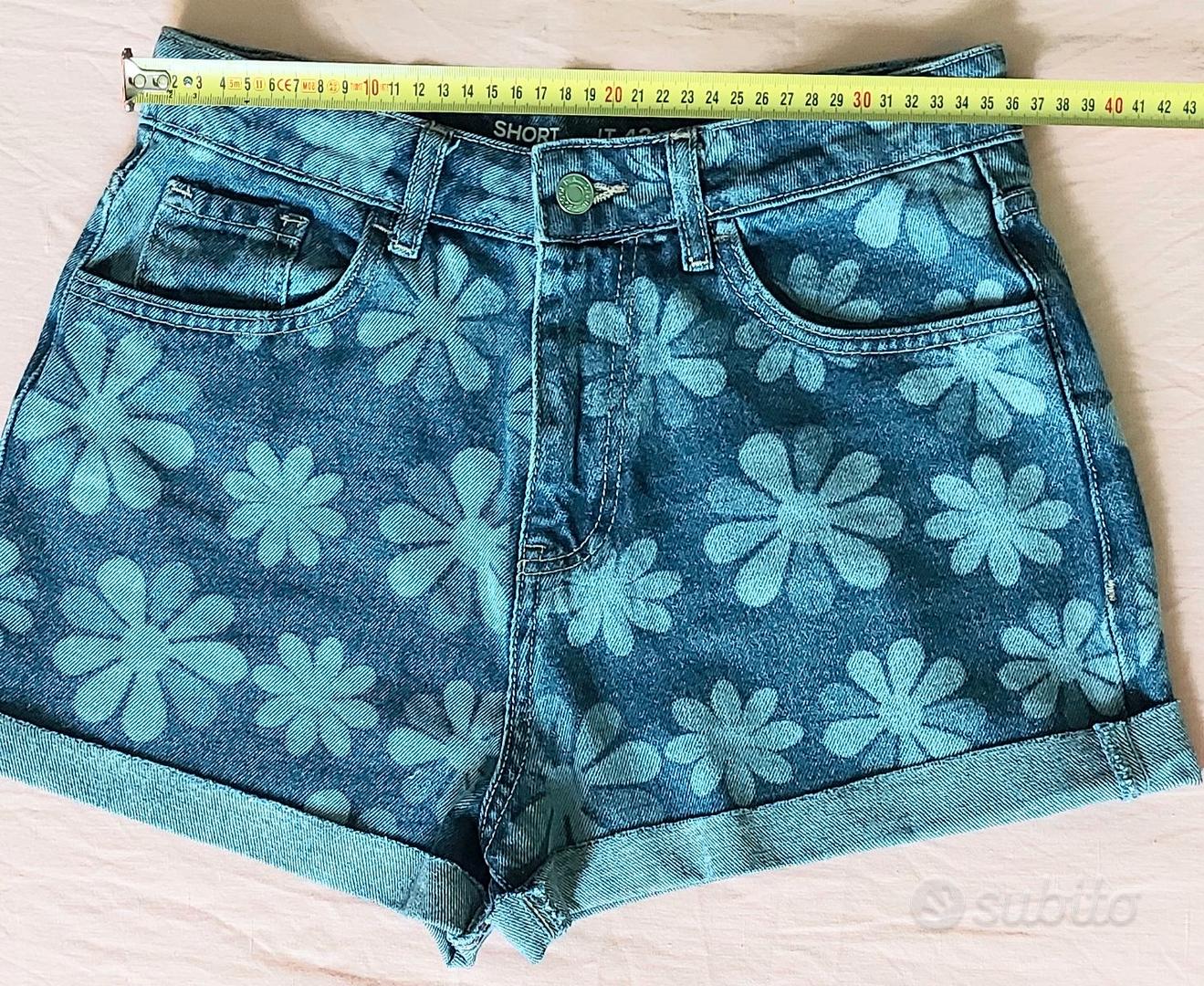 Pantaloni corti donne ovs online