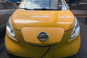 Nissan e-nv 200