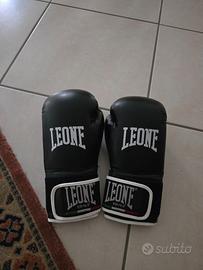 Guanti e fasce Leone per Boxe pugilato 8-oz