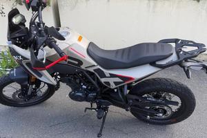 Benelli BKX 125
