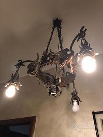 Lampadario in ferro battuto artistico fine ‘800