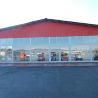 Capannone/attivita' commerciale