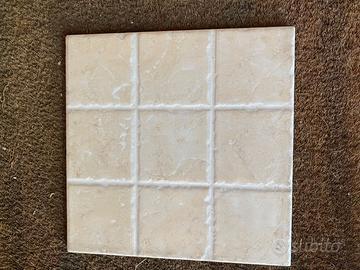 25 piastrelle beige