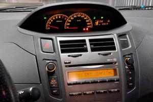 Toyota Yaris SOL 100 CV 5P