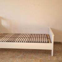 Letto IKEA Hemnes
