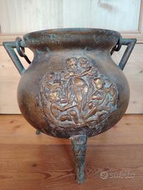 Antico Paiolo Tripode Calderone bronzo del 1800