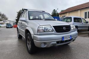 Suzuki Grand Vitara 2.0