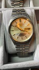 Lotto 9 orologi vintage anni 70 Seiko-Orient