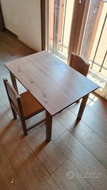 Tavolino + 2 sedie in legno per bambini IKEA