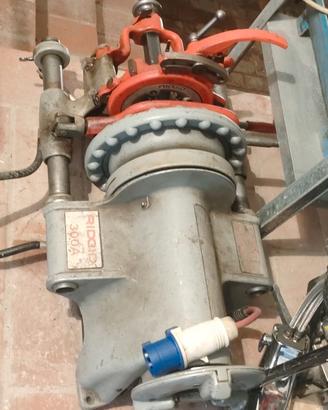 filettatrice Ridgid 300A  usata