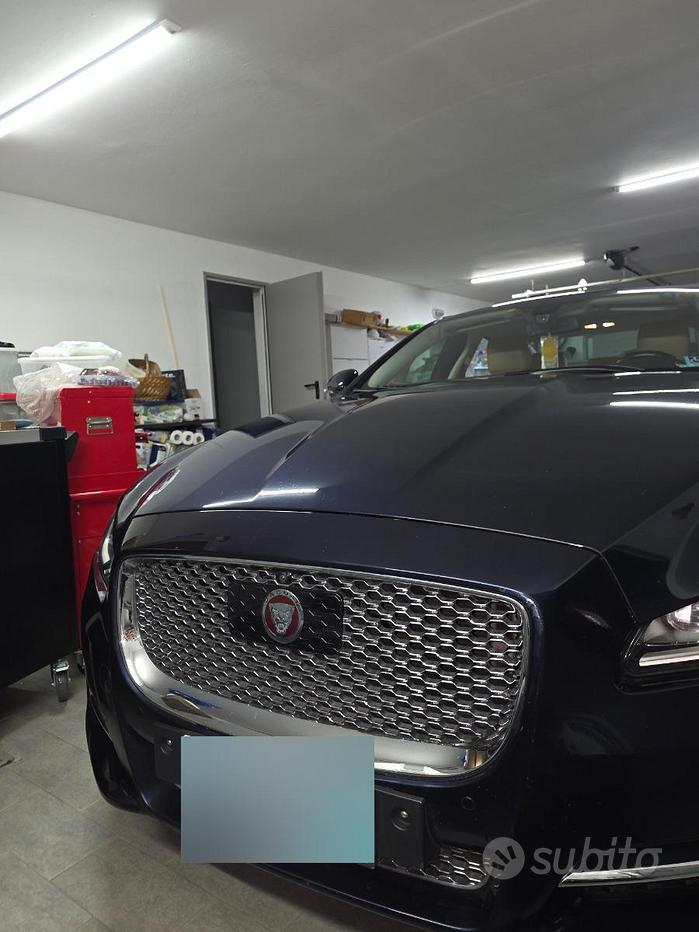 Jaguar XJ (X351)