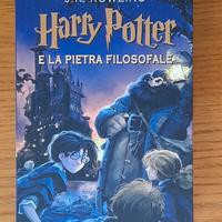 Libro HARRY POTTER e la pietra filosofale -NUOVO-