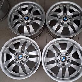 Quattro cerchi x bmw 16 pollici 100 euro