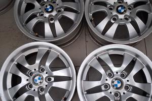 Quattro cerchi x bmw 16 pollici 100 euro
