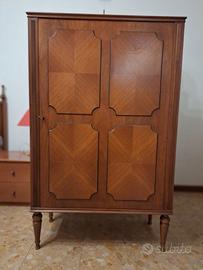 ARMADIO CON ANTA UNICA