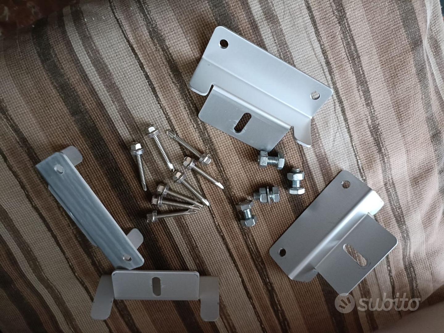 Staffe A Z VEVOR Per Montaggio Pannelli Solari - 40 Pezzi, Regolabili 35-50 Mm, Alluminio Anodizzato, Per Tetti Piani E Camper