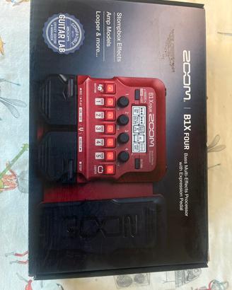 Zoom B1X FOUR multi effetto per Basso