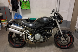 Ducati monster S2R 800