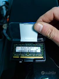 RAM per notebook 2gb pc2-6400s