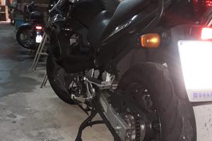 Suzuki gsx750f