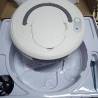Aspirapolvere automatico