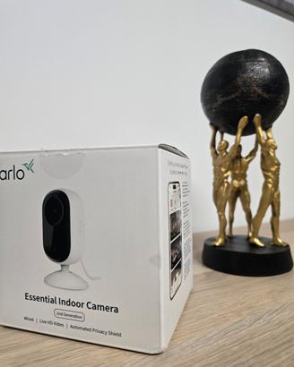Arlo Essential Indoor Camera (2ª Generazione)
