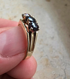 Anello Vintage Goldring 333 8K con Granato