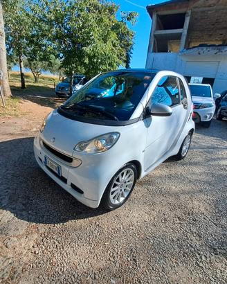 Smart 1000 52 kW MHD coupe White Tailor km 70mila