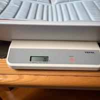 Bilancia elettronica neonato