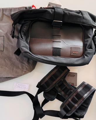 Borsa Laterale Givi Corium CRM106 (13L) + Fascia