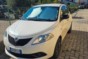 lancia y 1.2 benzina/GPL 